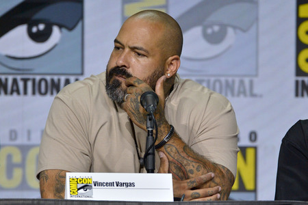Podiumsgespräch 'Mayans M.C.', San Diego Comic-Con International 2022