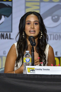 Podiumsgespräch 'Mayans M.C.', San Diego Comic-Con International 2022