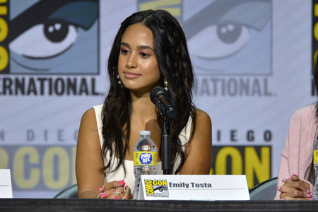 Podiumsgespräch 'Mayans M.C.', San Diego Comic-Con International 2022