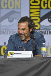 Podiumsgespräch 'Mayans M.C.', San Diego Comic-Con International 2022