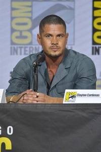 Podiumsgespräch 'Mayans M.C.', San Diego Comic-Con International 2022