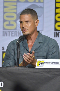 Podiumsgespräch 'Mayans M.C.', San Diego Comic-Con International 2022