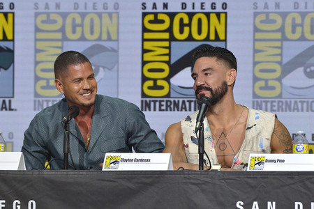 Podiumsgespräch 'Mayans M.C.', San Diego Comic-Con International 2022