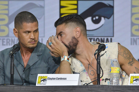 Podiumsgespräch 'Mayans M.C.', San Diego Comic-Con International 2022