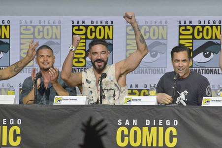 Podiumsgespräch 'Mayans M.C.', San Diego Comic-Con International 2022