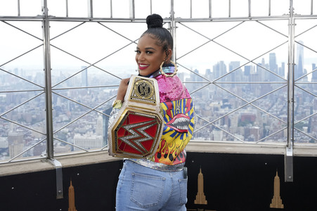 Fototermin mit Bianca Belair und Montez Ford in New York