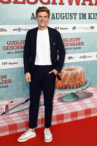 Filmpremiere 'Guglhupfgeschwader' in München