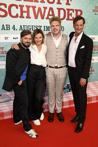 Filmpremiere 'Guglhupfgeschwader' in München