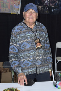 Midsummer Scream Convention in Long Beach