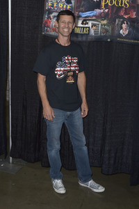 Midsummer Scream Convention in Long Beach