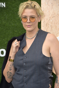 Serienpremiere 'A League of Their Own' in Los Angeles