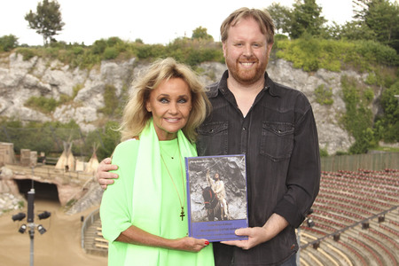 Signierstunde mit Hella Brice in Bad Segeberg