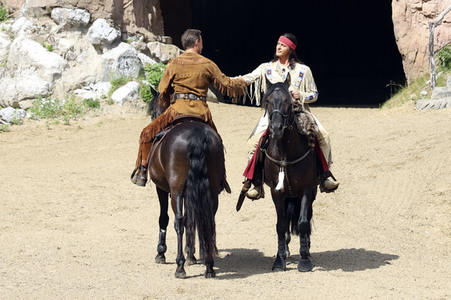 Aufführung von 'Der Ölprinz' bei den Karl-May-Festspielen 2022 in Bad Segeberg