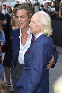 Serienpremiere 'Memorial Hospital - Die Tage nach Hurrikan Katrina' in Los Angeles
