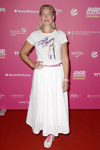 Filmpremiere 'Jagdsaison' In Berlin