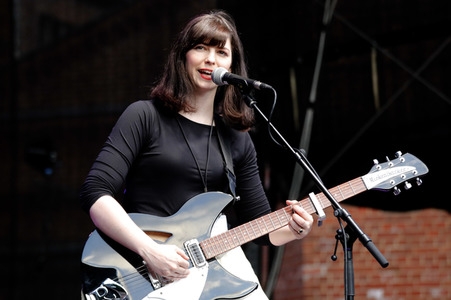 Konzert von Roxanne de Bastion in Görlitz