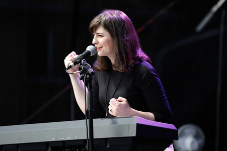 Konzert von Roxanne de Bastion in Görlitz