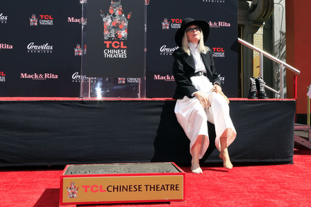 Hand and Footprint Ceremony mit Diane Keaton in Los Angeles