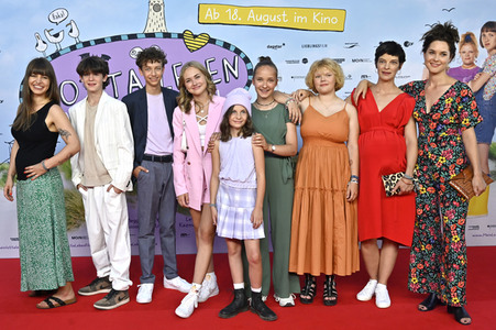 Filmpremiere 'Mein Lotta-Leben - Alles Tschaka mit Alpaka!' in Köln
