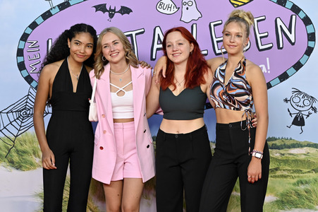 Filmpremiere 'Mein Lotta-Leben - Alles Tschaka mit Alpaka!' in Köln