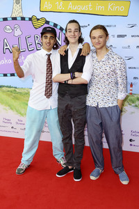 Filmpremiere 'Mein Lotta-Leben - Alles Tschaka mit Alpaka!' in Hamburg