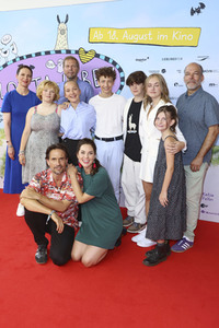 Filmpremiere 'Mein Lotta-Leben - Alles Tschaka mit Alpaka!' in Hamburg