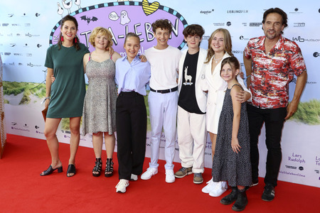 Filmpremiere 'Mein Lotta-Leben - Alles Tschaka mit Alpaka!' in Hamburg