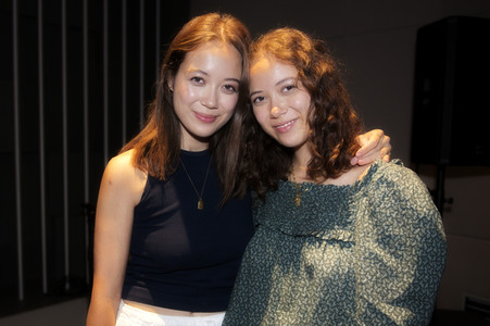 Photocall mit Laufey in Berlin