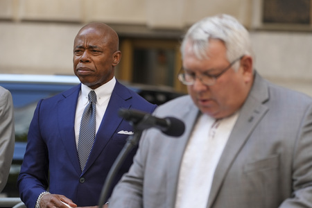 Flaggenzeremonie der Ukraine in New York