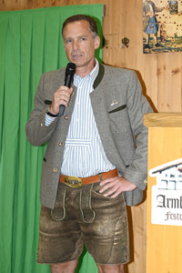 Präsentation des offiziellen Oktoberfest-Maßkrug 2022 in München