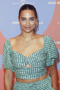 Launch der Brillenkollektion von Jana Ina Zarrella in Köln