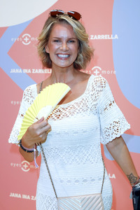 Launch der Brillenkollektion von Jana Ina Zarrella in Köln