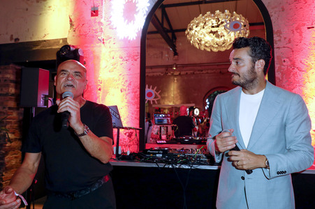 Launch der Brillenkollektion von Jana Ina Zarrella in Köln