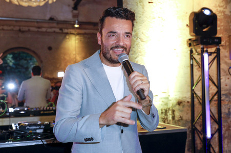 Launch der Brillenkollektion von Jana Ina Zarrella in Köln