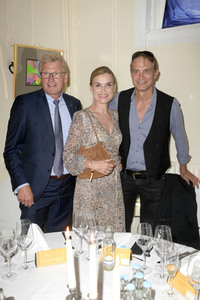 Champagner-Empfang beim 'Happy Summer Weekend' auf Gut Basthorst