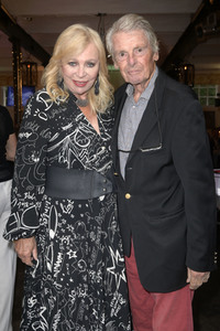 Champagner-Empfang beim 'Happy Summer Weekend' auf Gut Basthorst