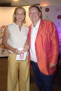 Champagner-Empfang beim 'Happy Summer Weekend' auf Gut Basthorst