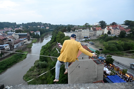 Hochseilshow von Ruben Langer in Görlitz