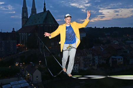 Hochseilshow von Ruben Langer in Görlitz