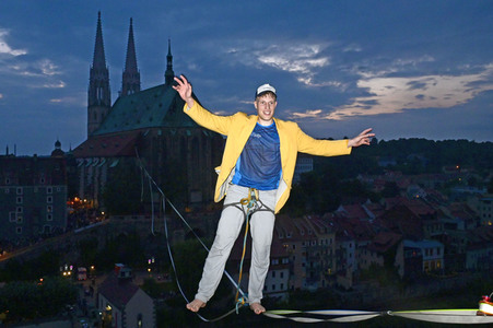 Hochseilshow von Ruben Langer in Görlitz