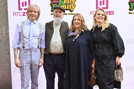 Serienpremiere 'The Kelly Family - Die Reise geht weiter' in Köln