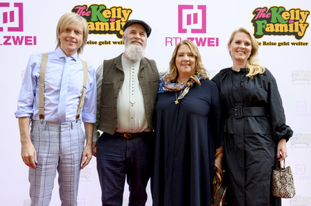 Serienpremiere 'The Kelly Family - Die Reise geht weiter' in Köln