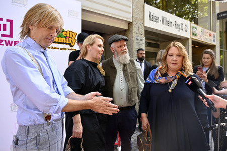 Serienpremiere 'The Kelly Family - Die Reise geht weiter' in Köln