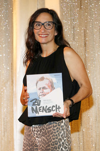 Buchpremiere 'Zu Mensch' in Berlin