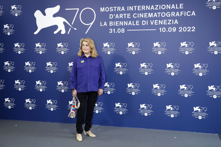 Photocall mit Catherine Deneuve, Internationale Filmfestspiele von Venedig 2022
