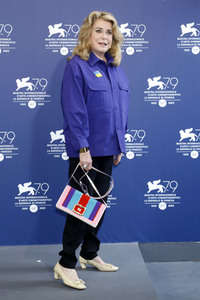 Photocall mit Catherine Deneuve, Internationale Filmfestspiele von Venedig 2022