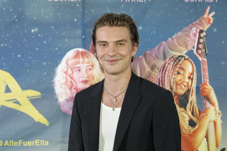 Filmpremiere 'Alle für Ella' in Köln