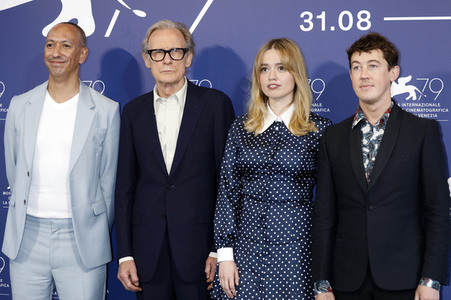 Photocall 'Living', Internationale Filmfestspiele von Venedig 2022