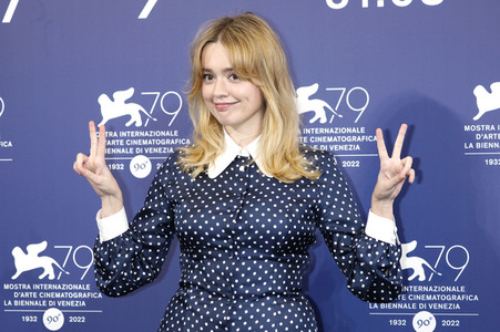 Photocall 'Living', Internationale Filmfestspiele von Venedig 2022