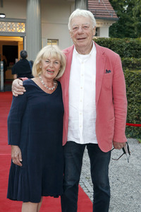 Theaterpremiere 'Sugar' in Berlin